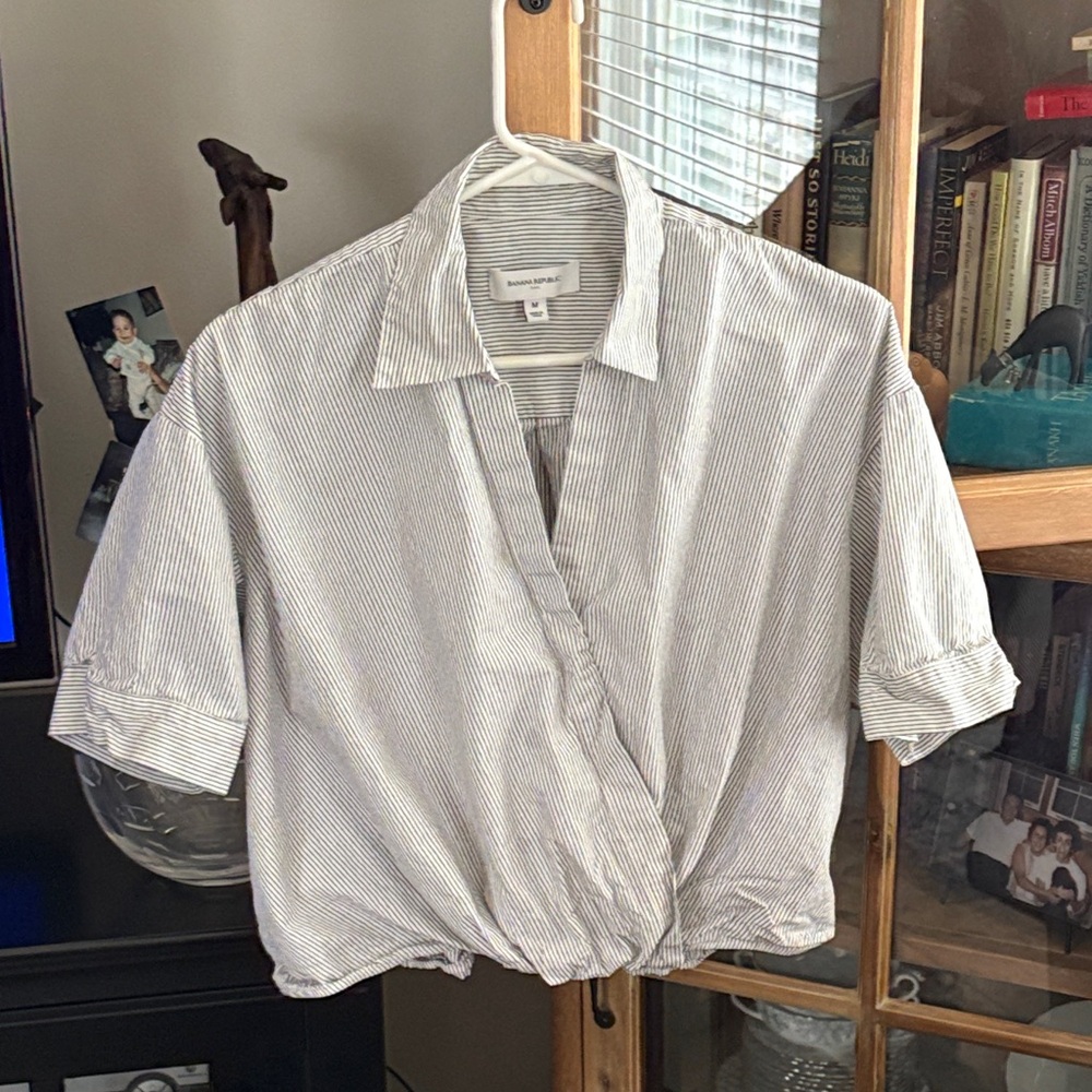 Collared Wrap Popover Top